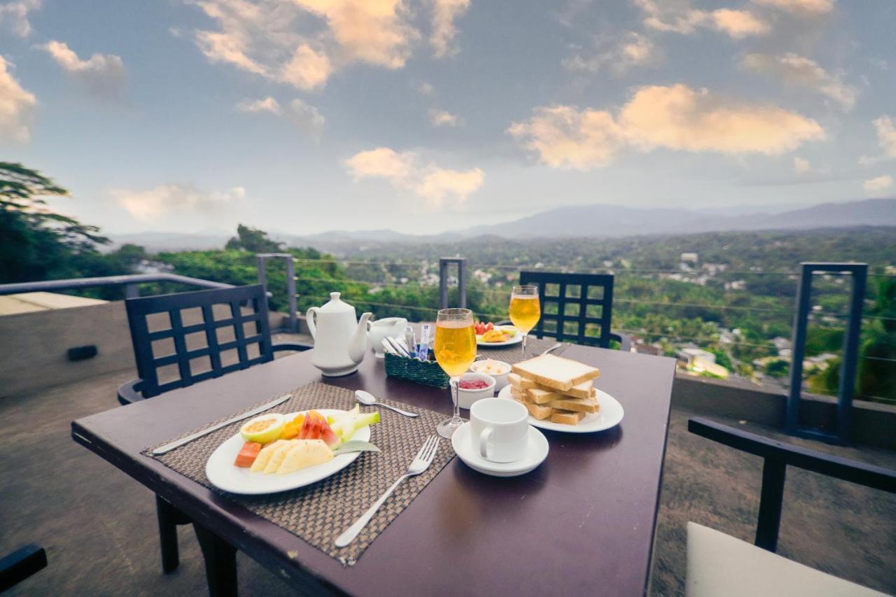 The Hills By Blue Fox Hotel Kandy Luaran gambar